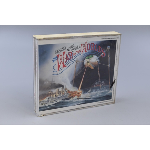 238 - Jeff Wayne's Musical Version of the War of the Worlds, Special Edition Twin Cd Set featuring Digital... 