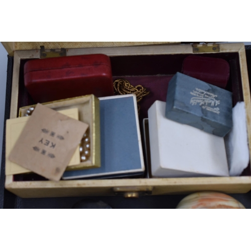 256 - A Mixed Selection To Include Unsorted Vintage Jewellery In Jewellery Box (Box is AF), Paterson Slide... 