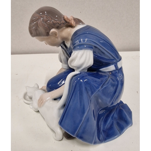 301 - VINTAGE DENMARK BING & GRONDAHL B & G FIGURINE 1795 GIRL FEEDING CAT