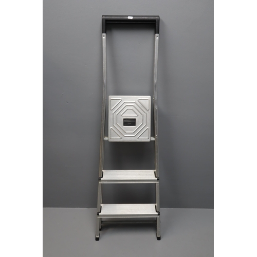 698 - Hailo 5 _ 8943-001 L40 Aluminium Safety Household Ladder 3 Steps, Amazon £85