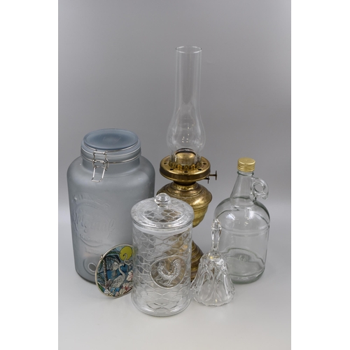 771 - A Selection of Glassware To Include Kilner Dispenser (No Tap), Oil Lamp, Flamingo Sun catcher, And M... 