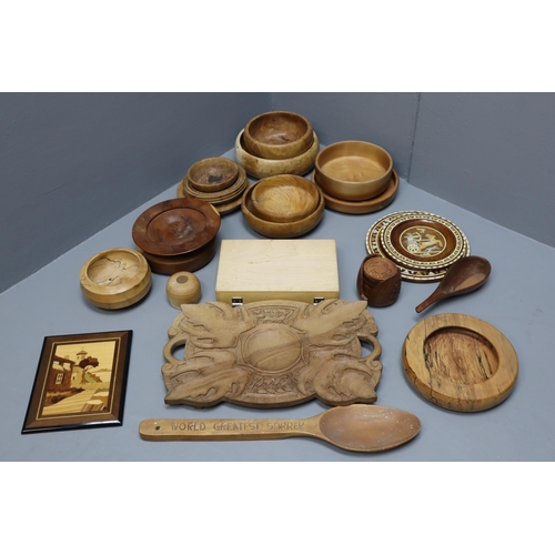 861 - Large Selection of Wooden Hand-Carved Bowls, Coasters and More