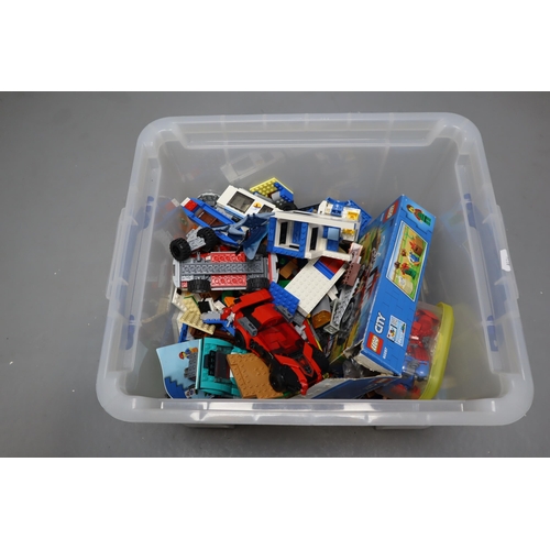 832 - A Selection of Unsorted Lego Pieces, Approx 5.8kg