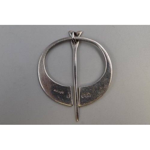 30 - A Hallmarked Edinburgh Silver Iona Shawl Pin