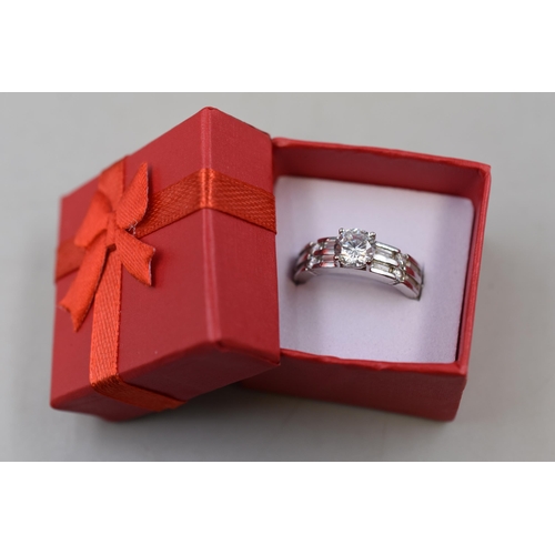 49 - Sterling Silver Clear Stoned ring (Size M) Comes in box