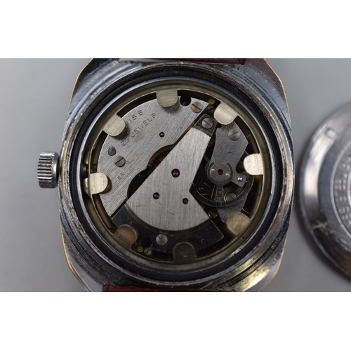 92 - A Fero Feldman 23 Jewels Mechanical Watch With Glow In The Dark Hands, Working