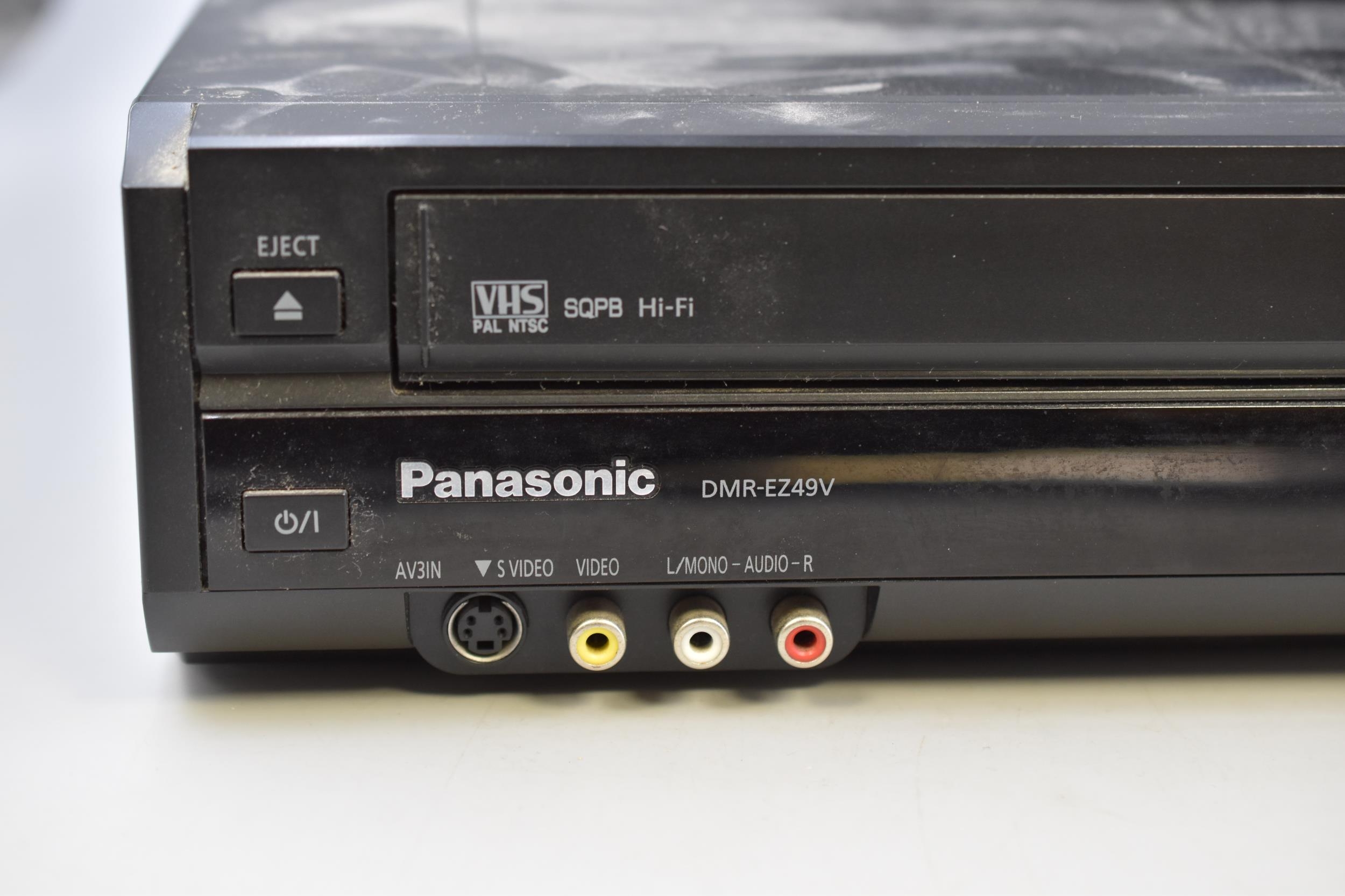 Panasonic DMR-EZ49V VHS / DVD recorder combi