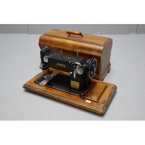 Vintage Wood Cased Jones Family D53/A Sewing Machine Serial Number sa046348 untested item no power lead or key