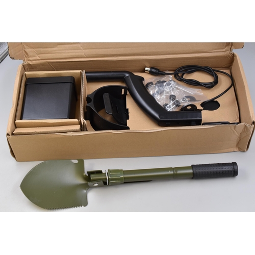 502 - A Tanxunzhe TC-200 Metal Detector (Powers On), With A Foldable Trowel