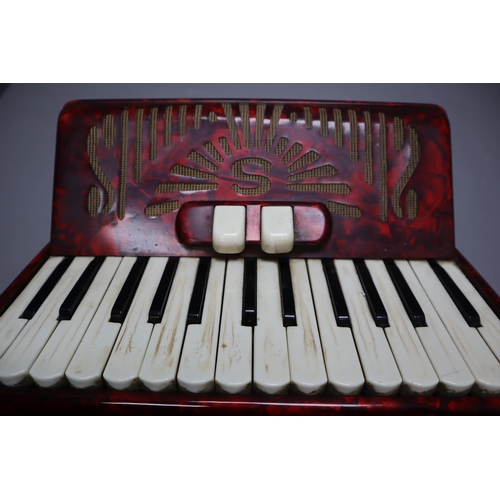 515 - Paco Soprani Piano Accordion (Working)