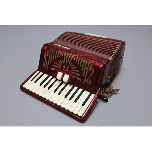 515 - Paco Soprani Piano Accordion (Working)