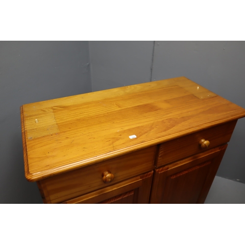 528 - Pine dresser, two drawers and two cupboards (73