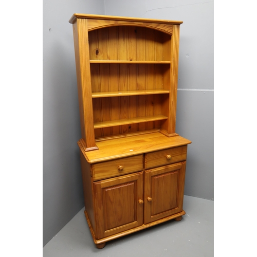 528 - Pine dresser, two drawers and two cupboards (73