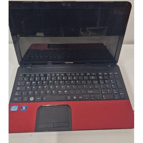 546 - Untested House Clearance Toshiba Satellite C855-1HK Laptop. I3 Processor . As Found.