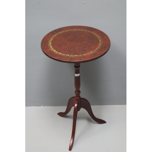 596 - Regency Style Circular Wine Table (12