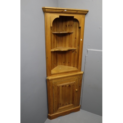 600 - Pine Corner Display Cabinet with Cupboard Storage approx 71