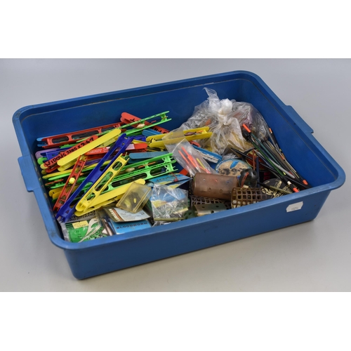 610 - Large collection of fishing items including, various sized hooks, ready to go rigs, floats, weights,... 