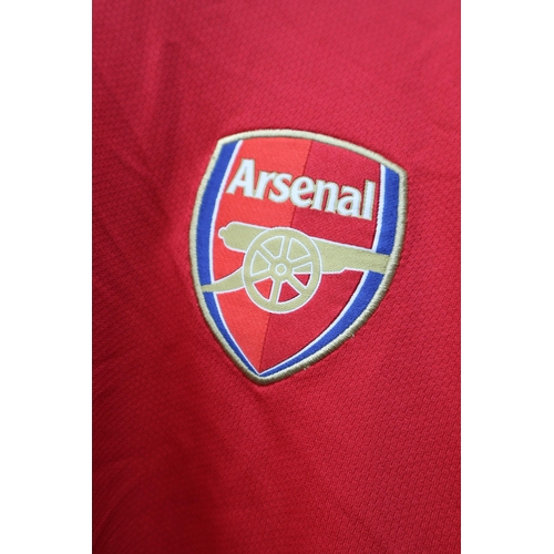 619 - Official Arsenal FC Home Shirt (Size XL) Hand Signed by Thierry Henry Complete with Tags.