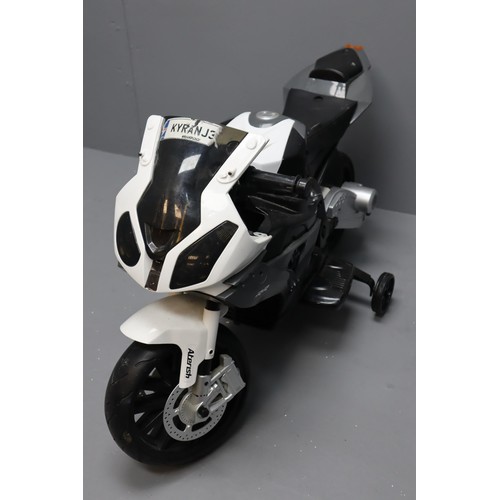 626 - Child's BMW Battery Powered Motorbike with stabilisers Fitted untested item no charger present. NO P... 