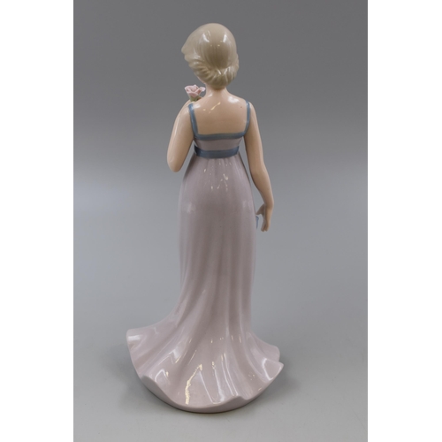 301 - Leonardo Collection Female with Flower statue 10