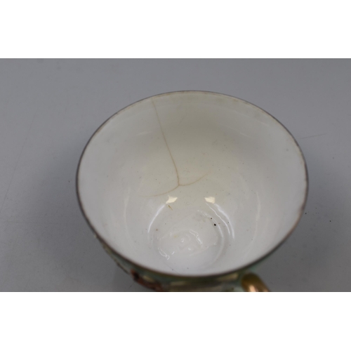 424 - A Nineteen Piece Japanese Geisha Girl Dragon Tea Set, On Tray. One Cup is AF