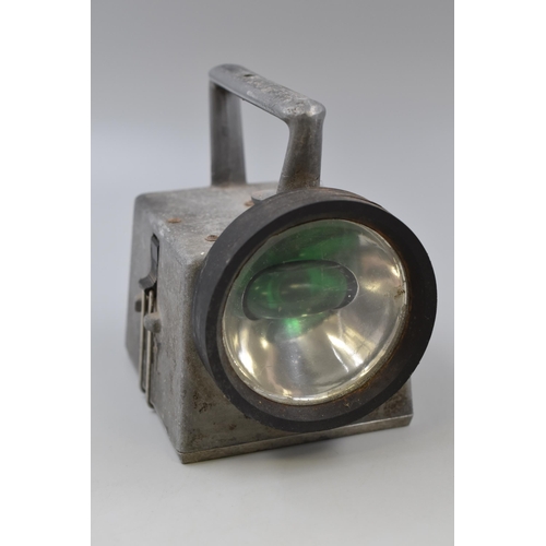 384 - Bardic Railway Signal Torch Lamp