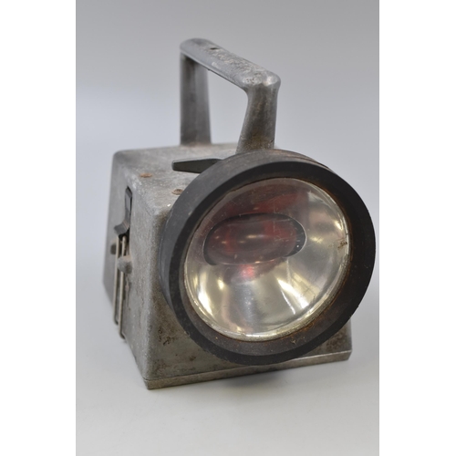 384 - Bardic Railway Signal Torch Lamp