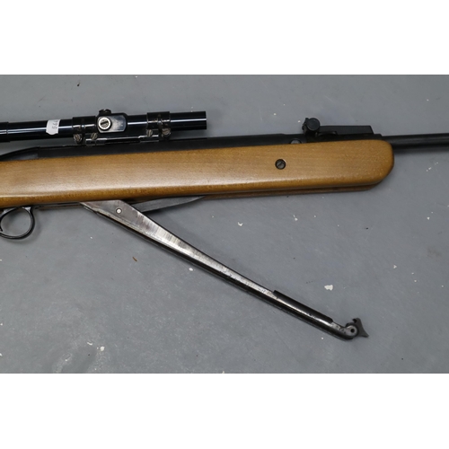 391 - BSA Airsporter .22 under lever air rifle complete with Storage Bag a/f Attention needed to Chamber O... 