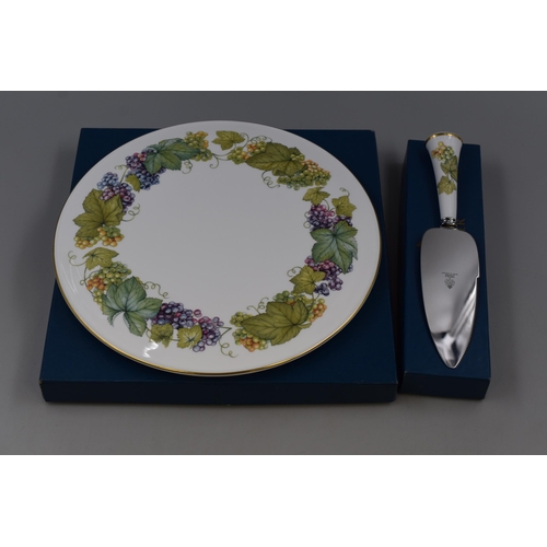 412 - Selection of Royal Worcester Fine Bone China Including Cake Plate and Slice/Server