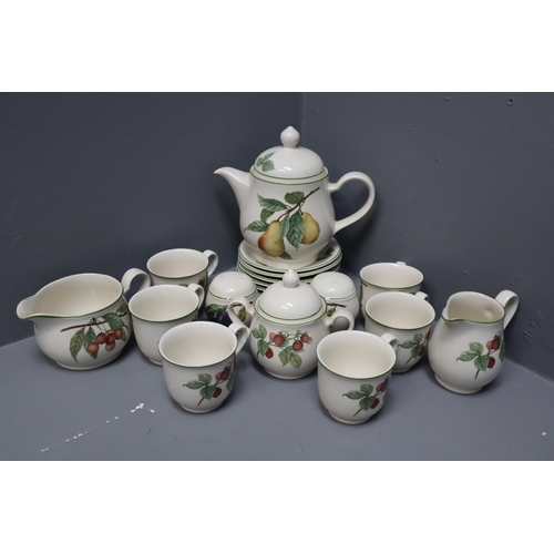 427 - Noritake 18 Piece Westbury Classics Tea / Dinner Set