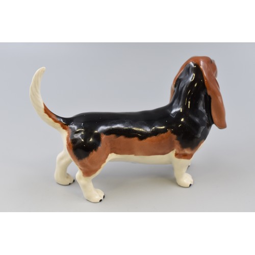 366 - Beswick Basset Hound Dog Figure (8