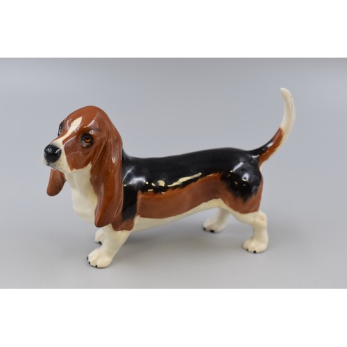 366 - Beswick Basset Hound Dog Figure (8