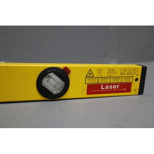 484 - Stabila Laser level in case (battery compartment requires attention)