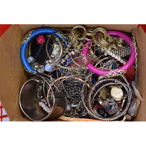 526 - LARGE Mixed lot of Unsorted Jewellery to include Two Fitbit Watches complete with Charging Lead 1 a/... 