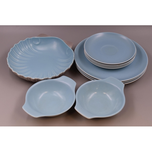 372 - Blue Poole Pottery dinnerware set to include: two dishes, four small plates, three big plates and a ... 