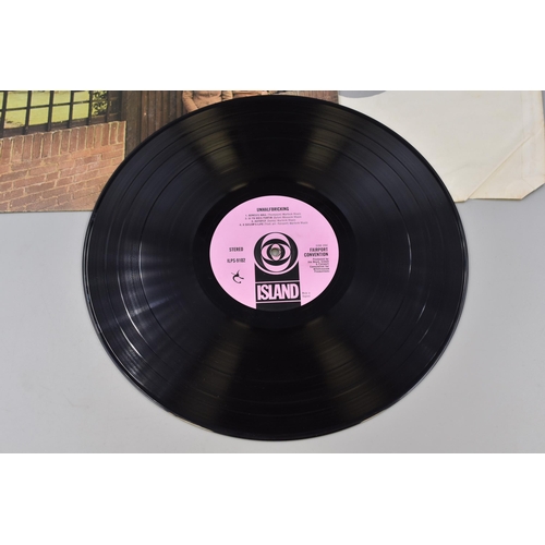 435 - Fairport Convention: Vinyl LP, 'Unhalfbricking' Island Records ( ILPS 9102 ) Pink Label, Etched on V... 