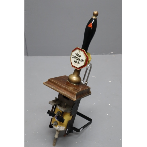 842 - Vintage Old Speckled Hen Beer Pump Head