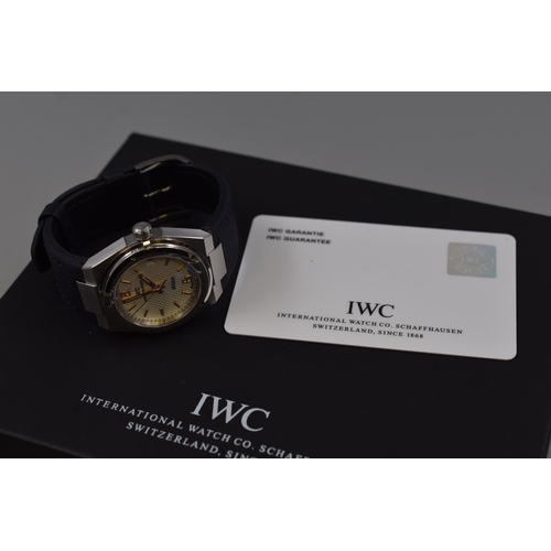 40 - An IWC Schaffhausen Ingenieur Automatic Gent's Day/Time Watch, With Champagne and Gold Face. Comes W... 