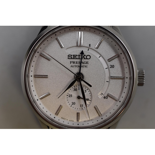 100 - A Seiko Presage Automatic Gents Watch (SSA395J1), With Original Box. In Working Order