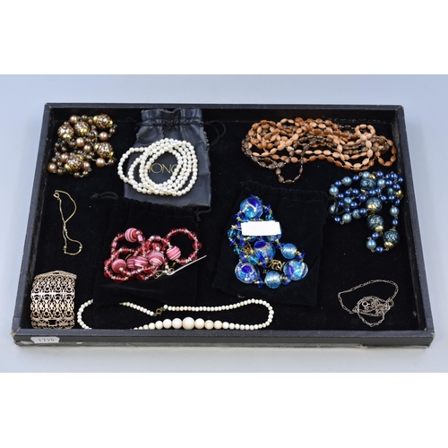 129 - Mixed Tray of Necklaces Including Vivant, Honora and More