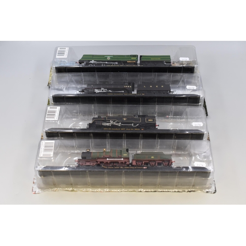 638 - Collection of model train display stands with engines - 1946 SR 4-6-2 NO.21C151 Winston Churchill, 1... 