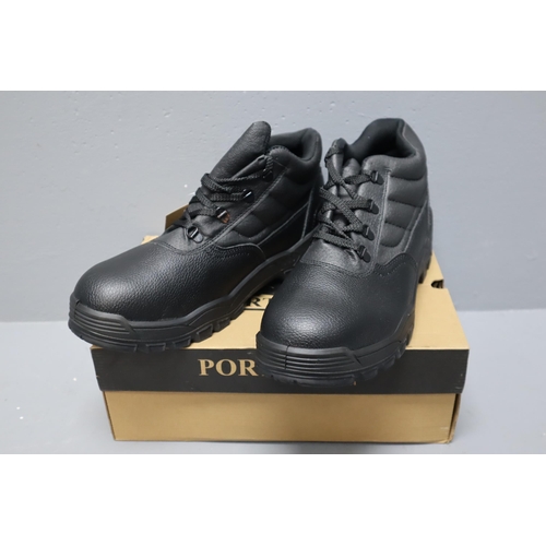 730 - A Boxed Pair of Portwest Safety Boots, Size 13. Appears New