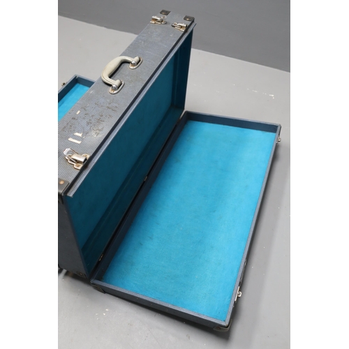 813 - Vintage Potterton Ltd Twin Sided Sample Case with Blue Velvet Lining approx 29