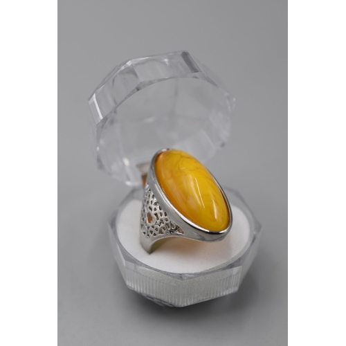 42 - A Cloudy Amber Stoned 925. Silver Ring, In Presentation Box