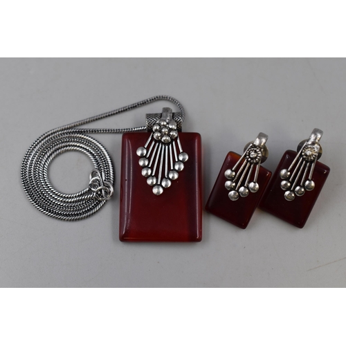 48 - A Mozambique Garnet Stoned 925. Silver Jewellery Set, Pendant Necklace and Pair of Earrings