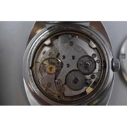 65 - Tressa 17 Jewels Date Mechanical Watch (Working)