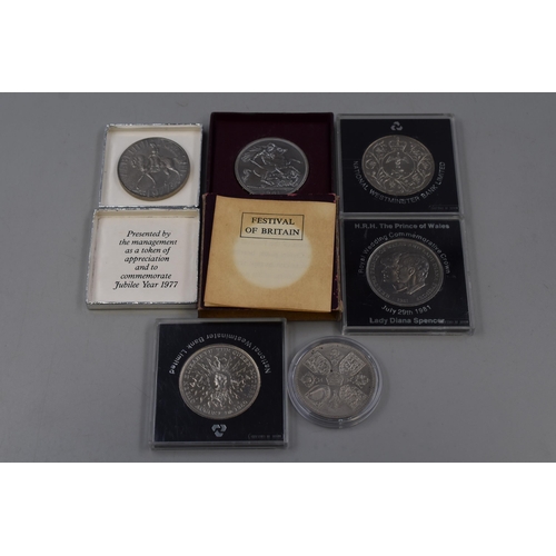 121 - Selection of 6 Crown Coins including 1951 Festival of Britain in Case