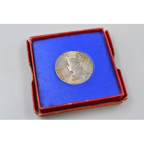 124 - George VI Silver 1937 Coronation Medal Complete with Box