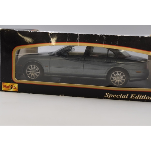 146 - Boxed, Maisto Special Edition Jaguar S-Type ( 1999 ) in Metallic Blue, Scale 1:18, Die-Cast, Model 3... 