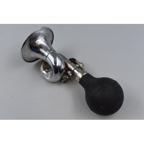 175 - Vintage Bicycle Horn